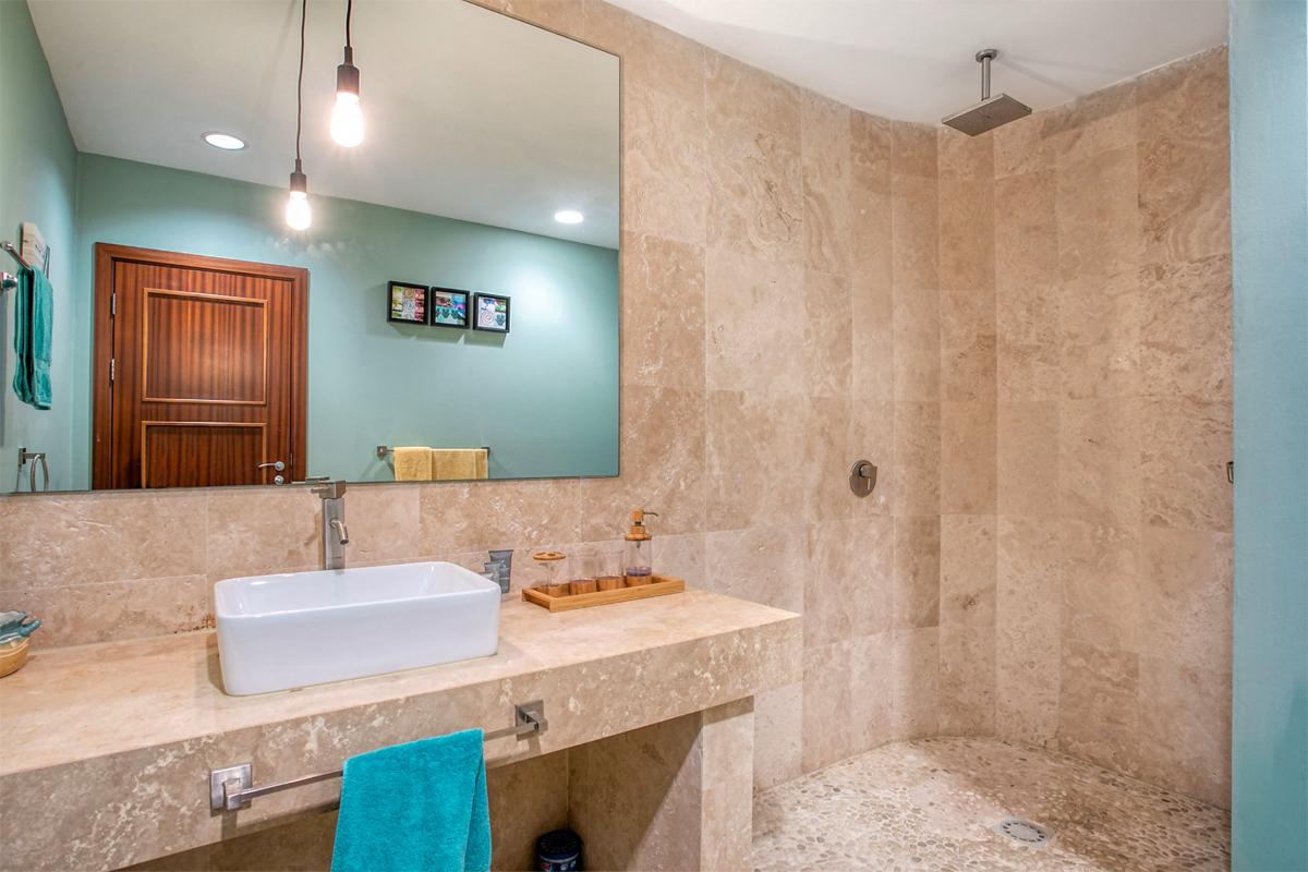 Villa rental St Martin - Bathroom